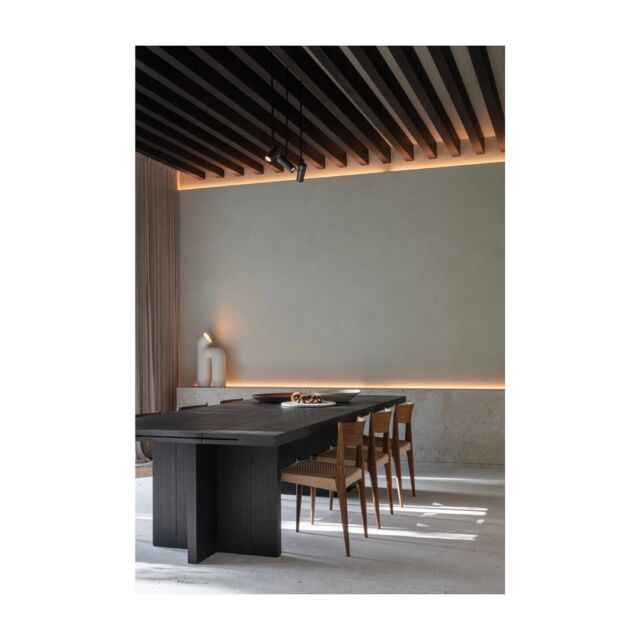 Model House ABS • Pure elegance • design by CAS
.⠀⠀⠀⠀⠀⠀⠀⠀⠀
.⠀⠀⠀⠀⠀⠀⠀⠀⠀
.
.
#archdaily #dwellmagazine #dezeen #framemagazine #frameweb #absbouwteam #casarchitecten #architecturedesign #heliolights #craftmanship #lighting #highend #lightplanners #interior #interiorinspo #lightinspo #adstyle #elledecor #architecture #design #interior123 #luxury #interiør #lightplanning #modern #luxurylifestyle #lightdesign #vogue #archlovers #admagazine 

image by @tvdvphotography